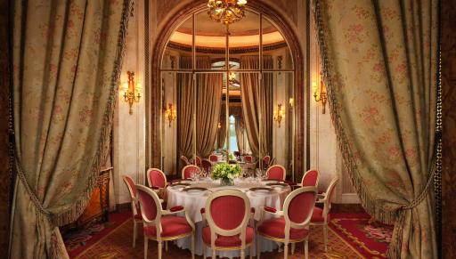 The Ritz Carlton, London